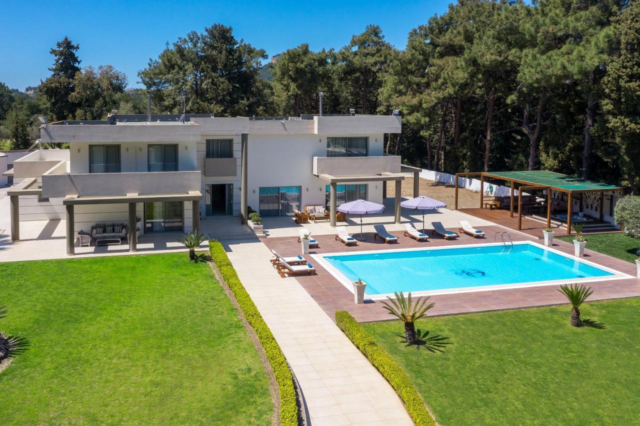 Bella Foresta Villa Ialysos  Exterior photo